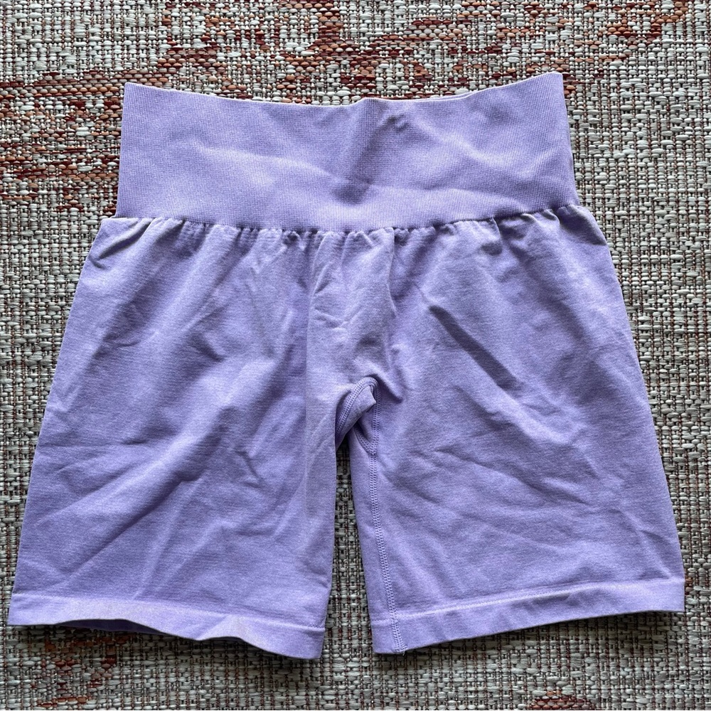 Lilac Pro Seamless Shorts from Nvgtn